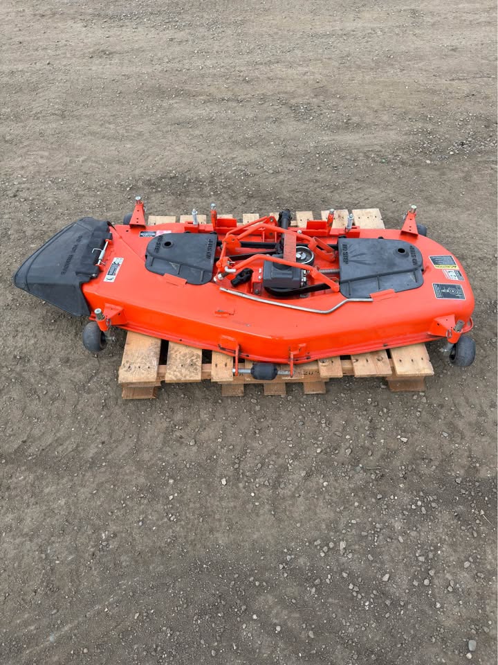 2016 Kubota bx2370 + snowblower + mower