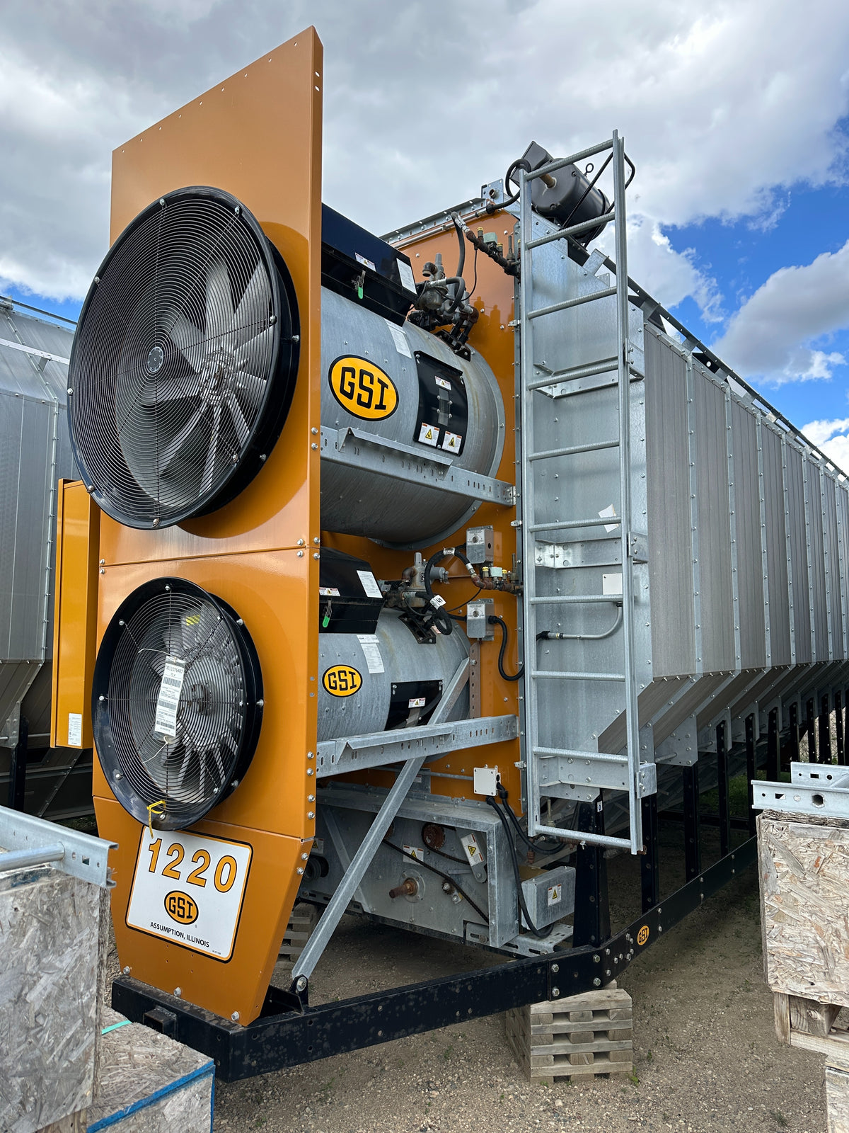 NEW GSI 1220 Grain Dryer Double Fan L.P. or N.G. 220v