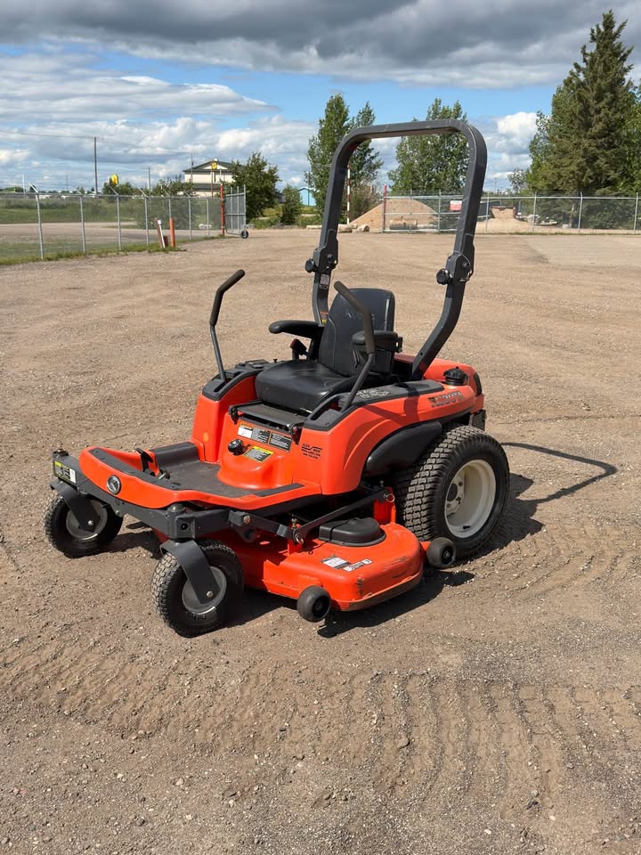 2006 Kubota ZG23 Zero Turn Mower