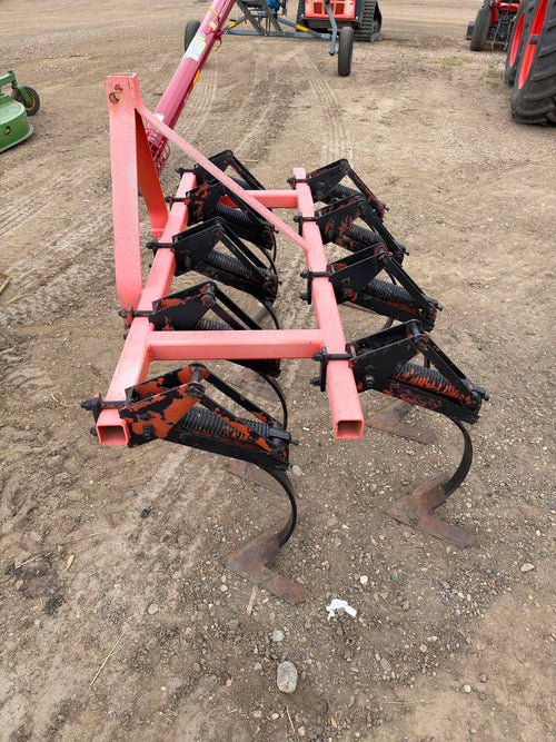 2000 Cultivator orange