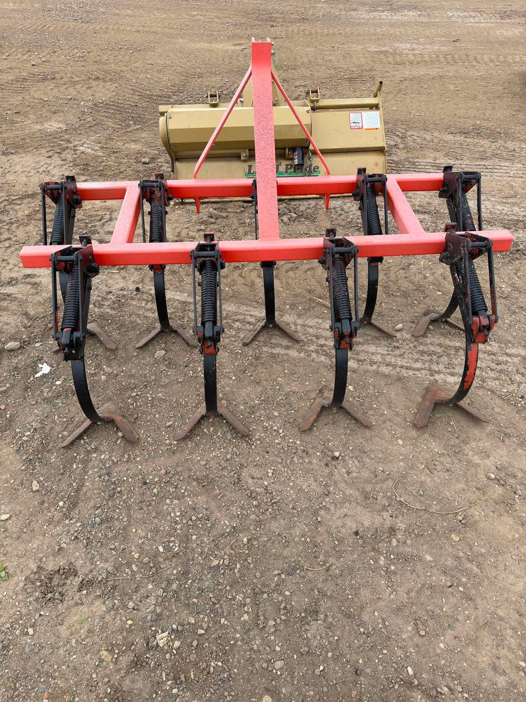 2000 Cultivator orange
