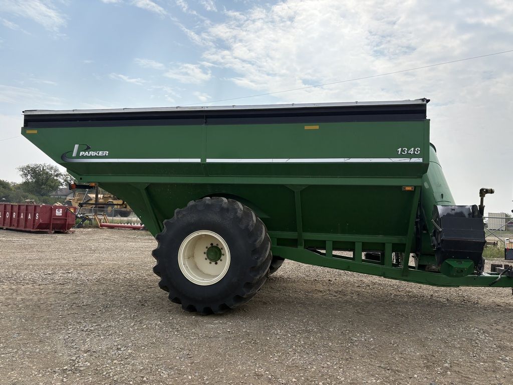 2013 PARKER 1348