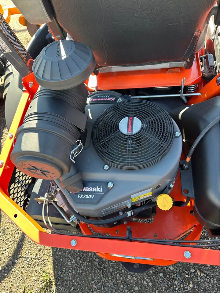 2016 Kubota z724x zero turn mower