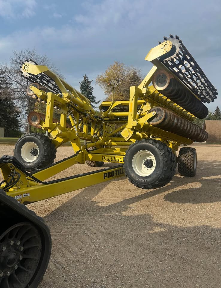 2014 Degelman Pro-Till 40 High Performance Disc