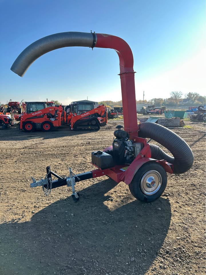 2013 Giant Vac lawn vacuum