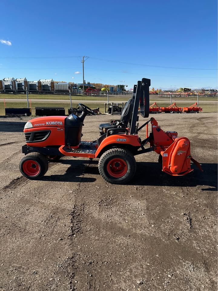2016 Kubota BX2370 Tractor