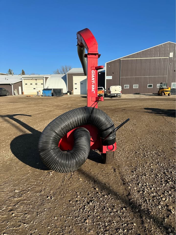 2013 Giant Vac lawn vacuum