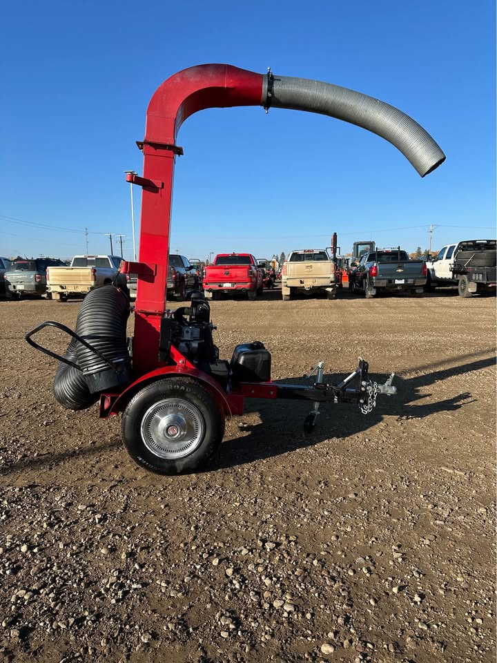 2013 Giant Vac lawn vacuum
