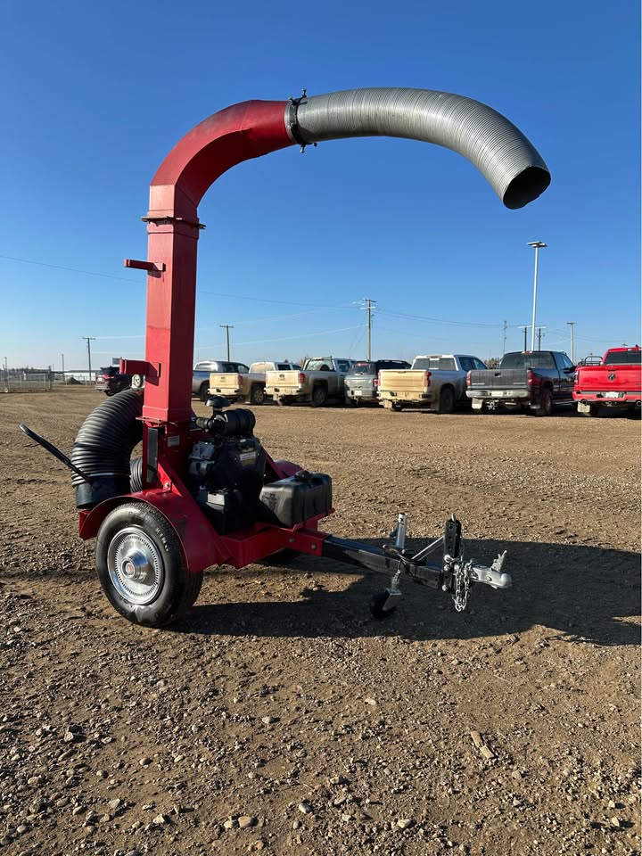 2013 Giant Vac lawn vacuum