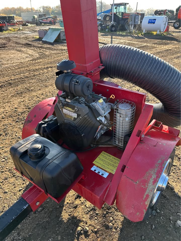 2013 Giant Vac lawn vacuum