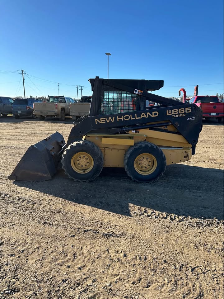 1998 New Holland Skid Steer LX 865
