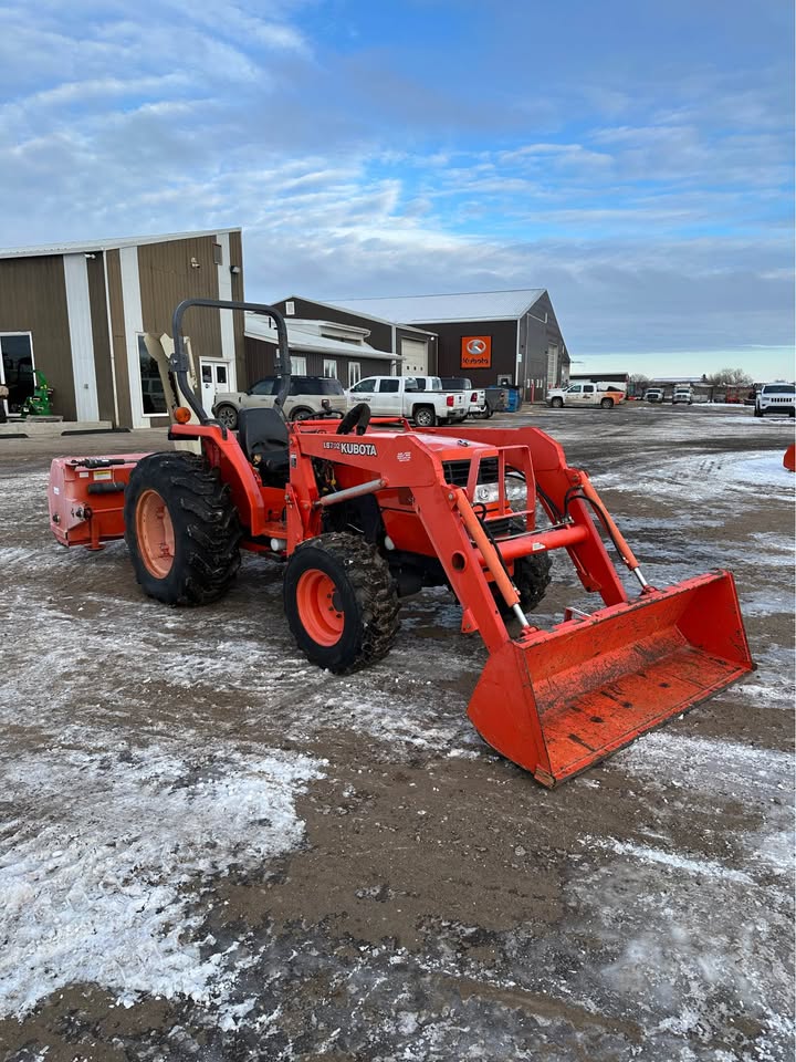 2007 Kubota mx5000dt Tractor