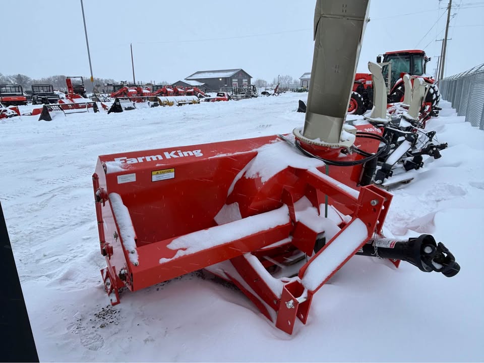 2023 Farm King snowblower 960 96”