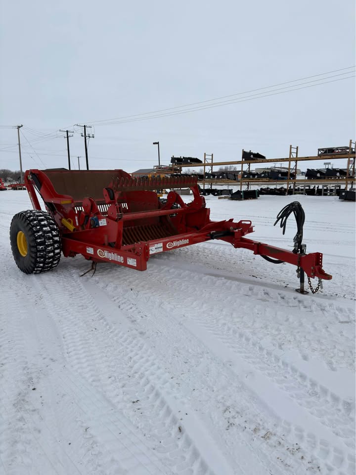 2021 Highline nt7800 rock picker
