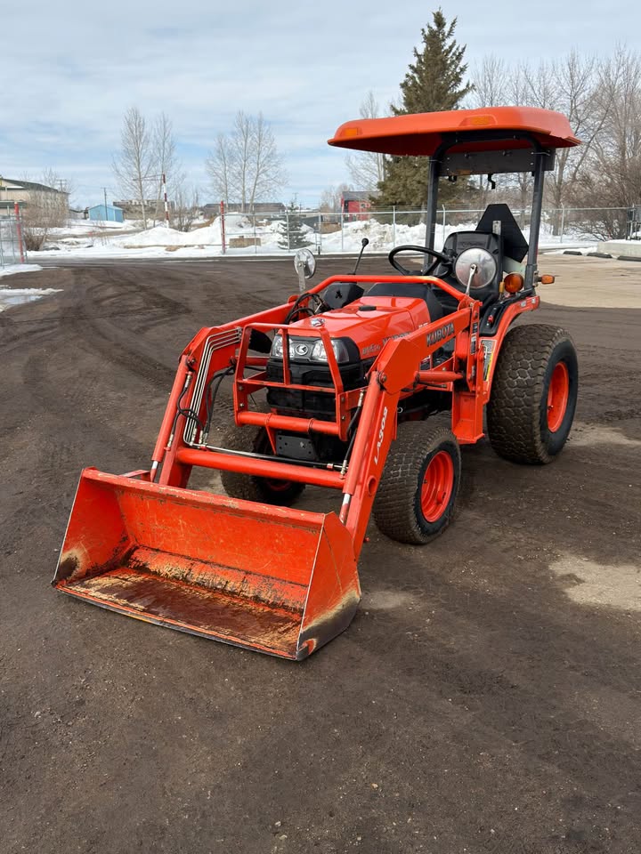 2006 Kubota b7510 hst tractor