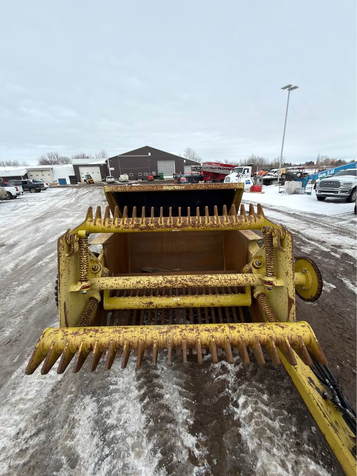 2006 Degelman 7200 Rock Picker