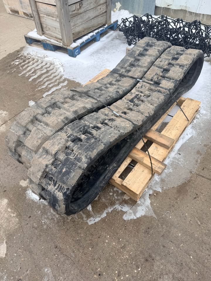 2026 Kubota Bobcat Tracks SVL65, SVL75, 864, T200, T630, T650