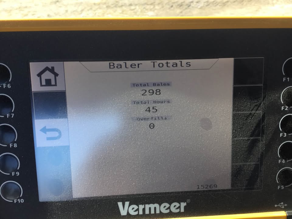 2022 Vermeer 605N Baler