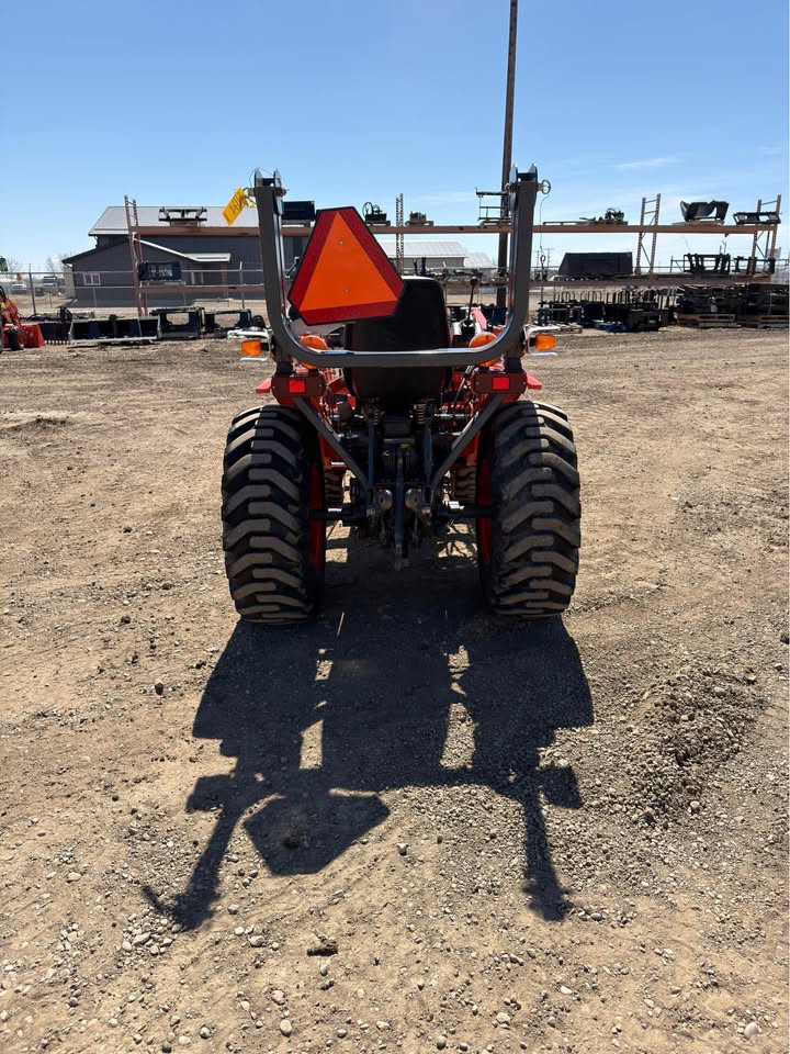 2008 Kubota B7800 compact tractor