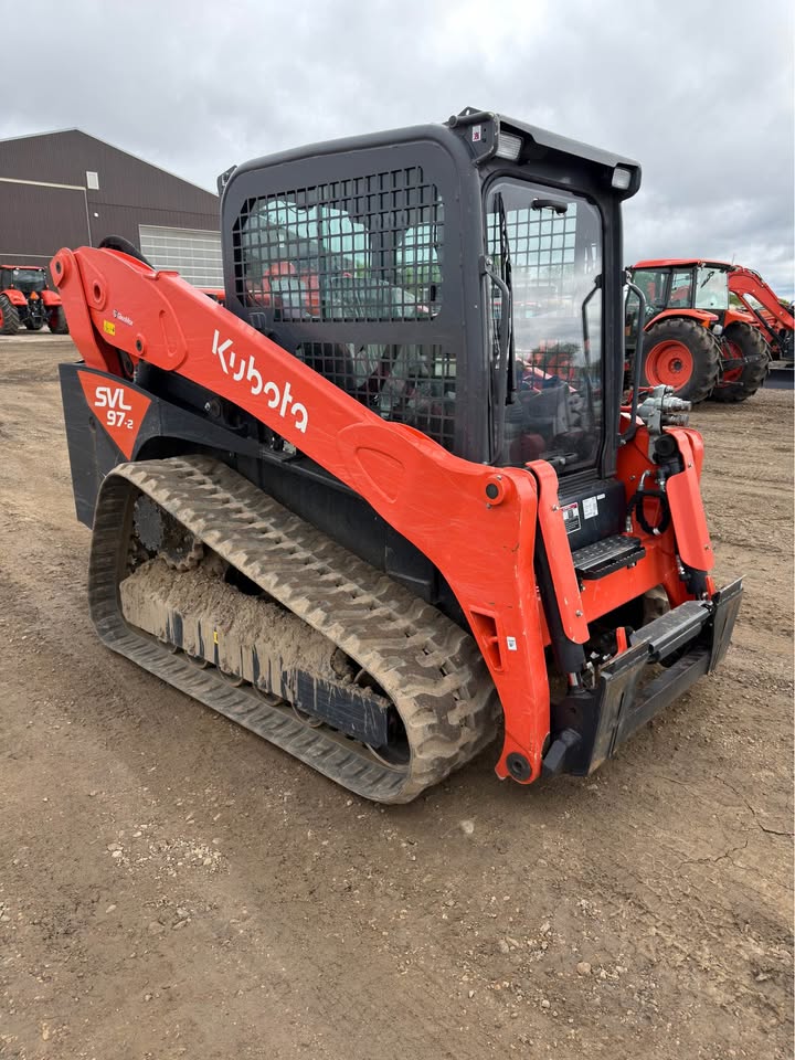 2024 Kubota svl 97-2 compact track loader