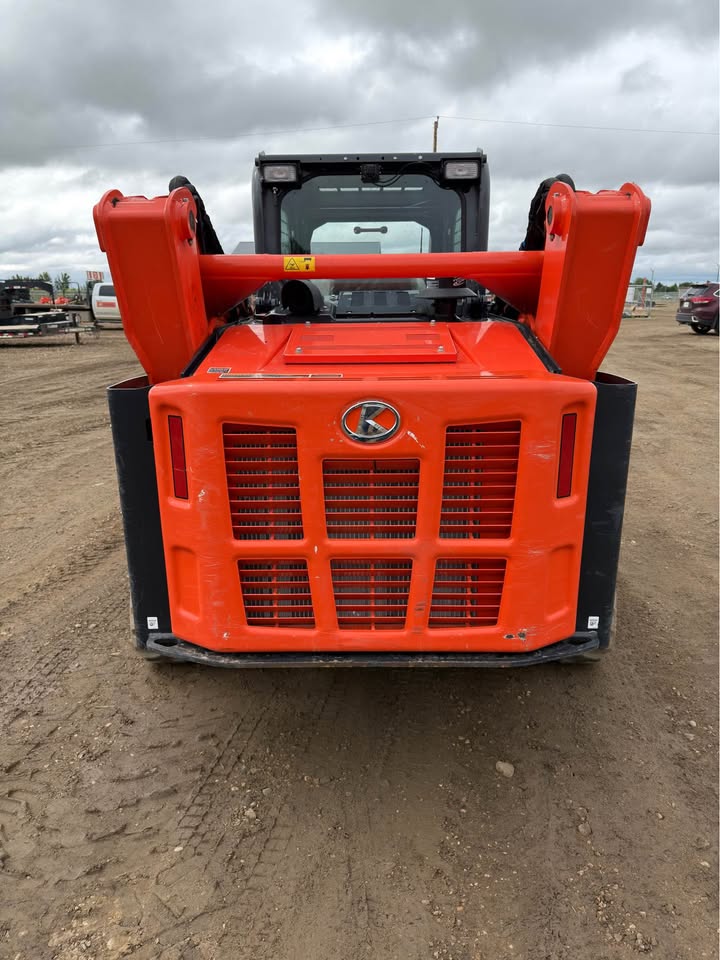 2024 Kubota svl 97-2 compact track loader