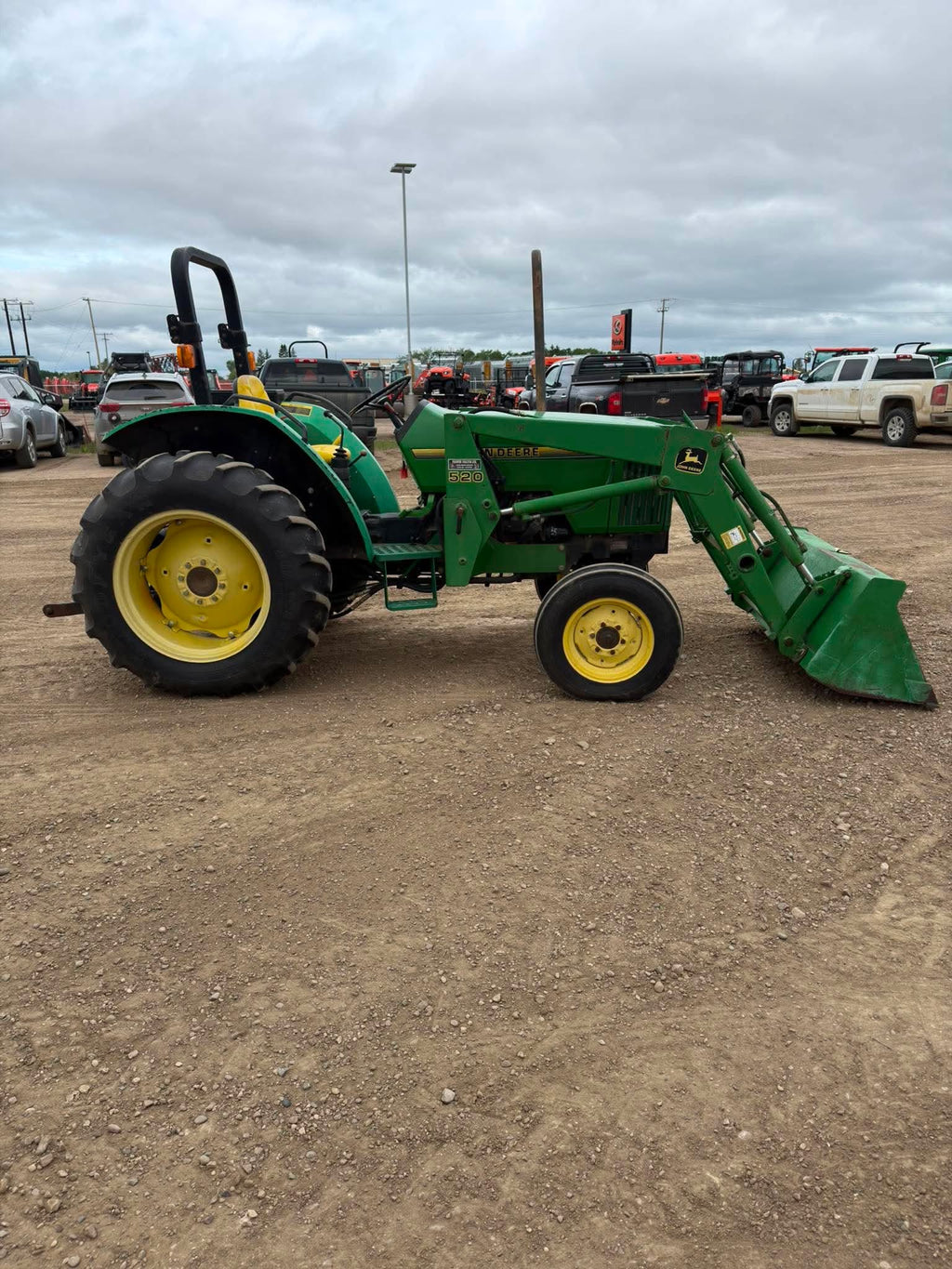 1994 John Deere 5200 tractor