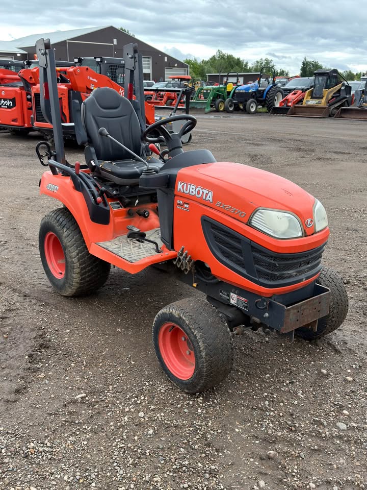 2016 Kubota BX2370 tractor