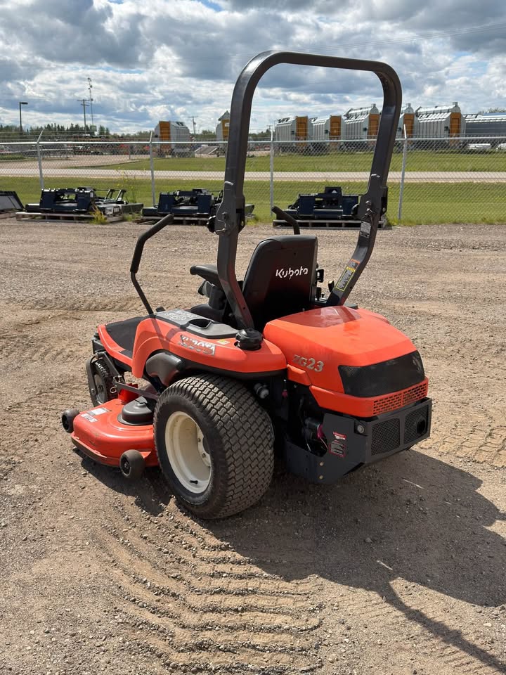 2006 Kubota ZG23 Zero Turn Mower