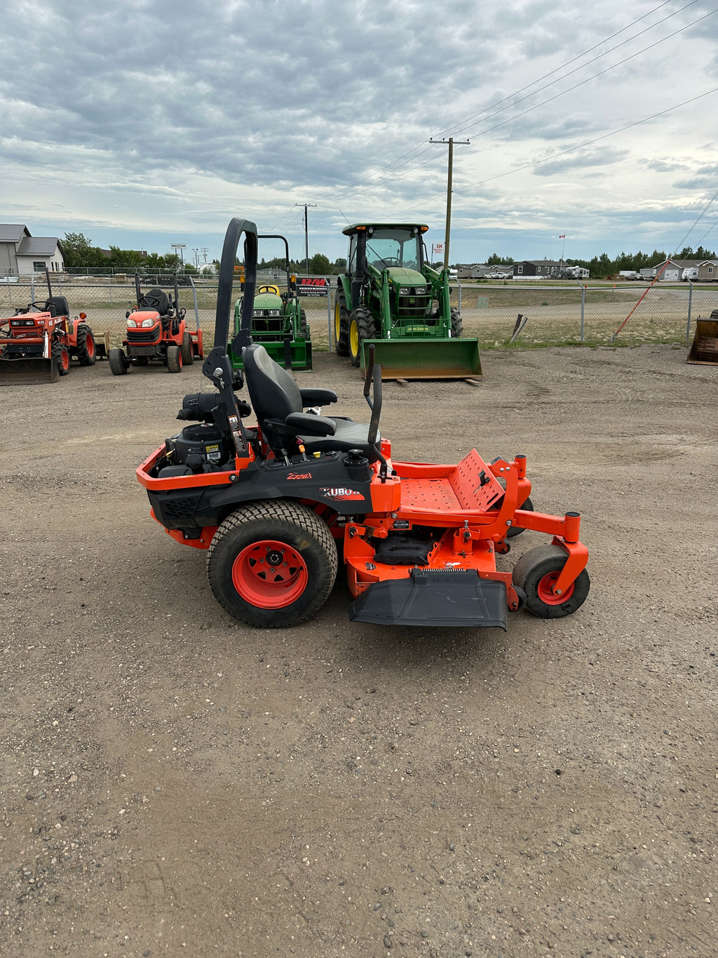 2016 Kubota Z726 zero turn mower