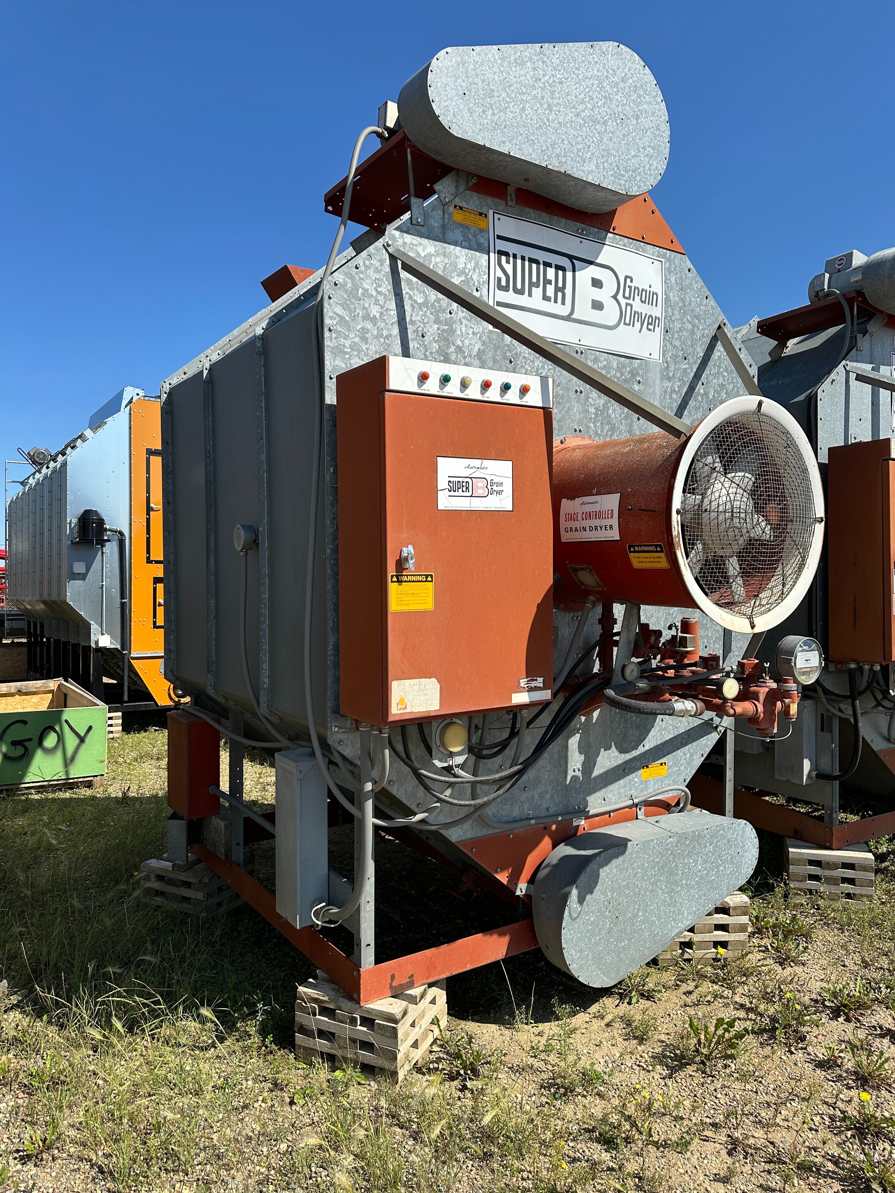 1987 Super-B AS300 Grain Dryer