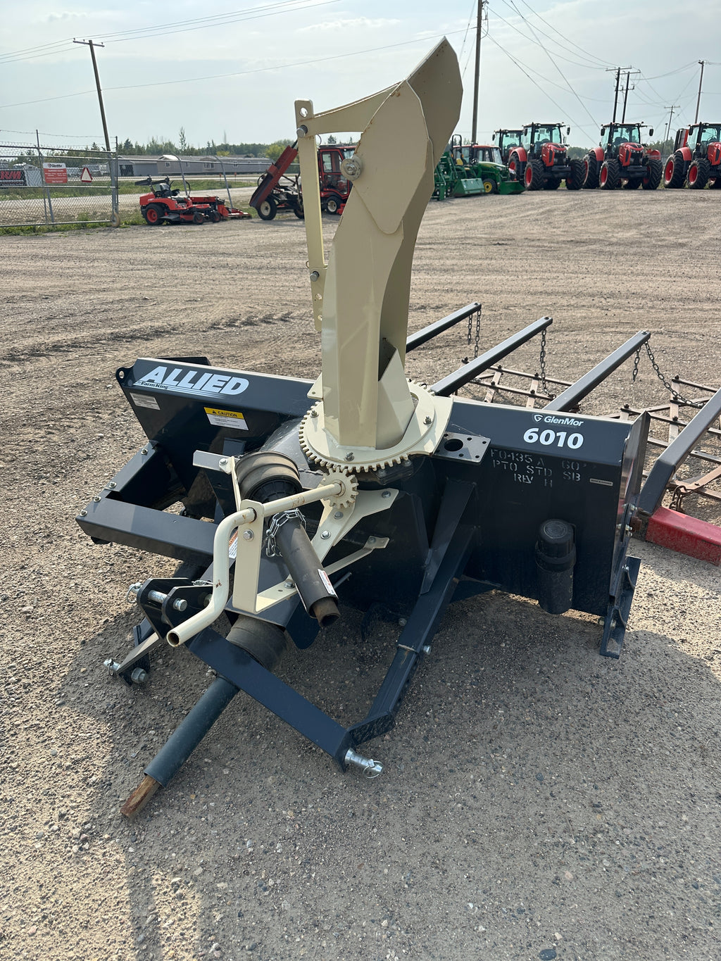 2022 Farm King YC6010-4 SnowBlower 60"